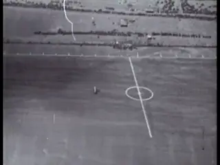 Frame at 39:26, shot 195
