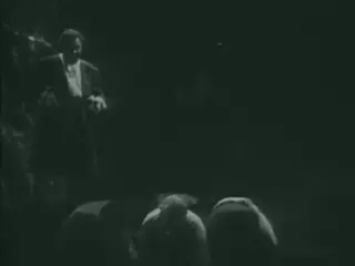Frame at 1:14:01, shot 442