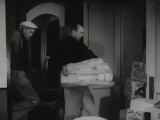 Frame at 34:39, shot 211