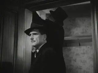 Frame at 1:01:41, shot 347