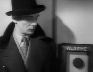 Frame at 1:06:15, shot 256
