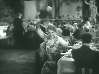 Frame at 53:46, shot 272