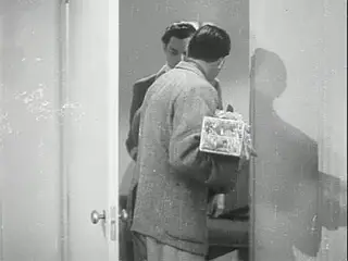 Frame at 9:46, shot 34