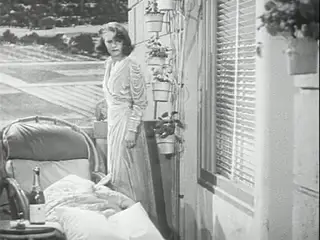 Frame at 22:03, shot 72