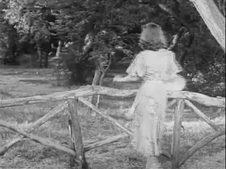 Frame at 37:43, shot 161