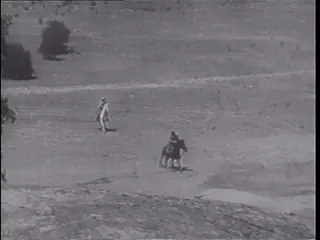 Frame at 1:05:07, shot 439