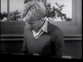 Frame at 28:37, shot 266