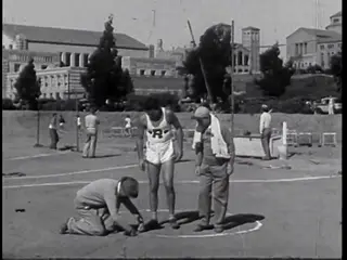 Frame at 32:04, shot 307