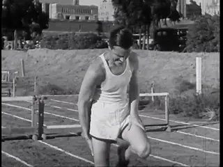 Frame at 33:54, shot 326