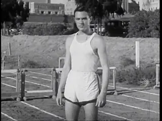 Frame at 34:02, shot 328