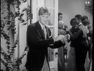 Frame at 43:27, shot 426