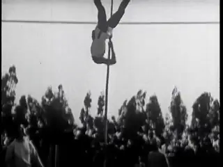 Frame at 1:00:20, shot 639