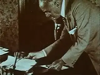 Frame at 4:05, shot 25