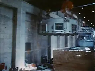 Frame at 19:40, shot 195
