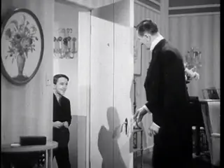 Frame at 43:27, shot 223