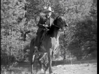 Frame at 41:00, shot 423