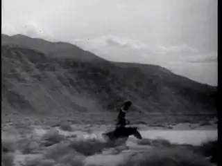 Frame at 45:01, shot 483